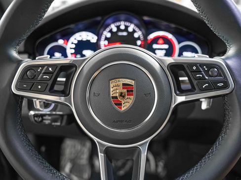 Certified 2023 Porsche Cayenne AWD/4WD image 17