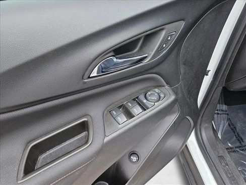 Certified 2023 Chevrolet Equinox RS image 12