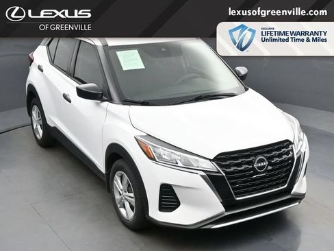 Used 2024 Nissan Kicks S FWD image 38