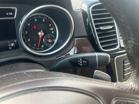 Used 2019 Mercedes-Benz GLS 450 4MATIC image 25