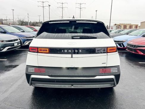 New 2026 Hyundai Ioniq 5 SEL image 7