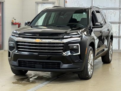 New 2027 Chevrolet Traverse LT w/ Driver Confidence Package