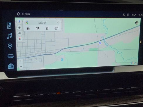 Certified 2022 Chevrolet Silverado 1500 RST image 11