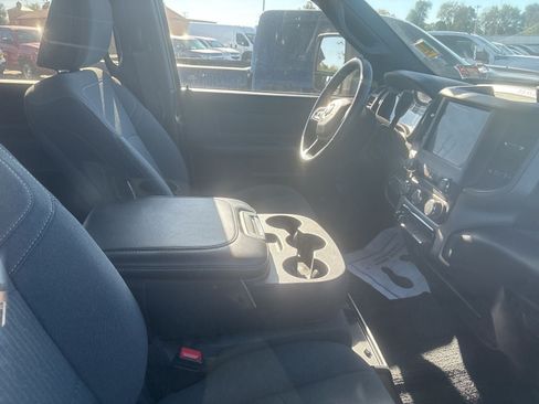 New 2024 RAM 3500 Tradesman AWD/4WD image 10
