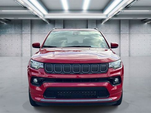 Used 2022 Jeep Compass Limited AWD/4WD image 3