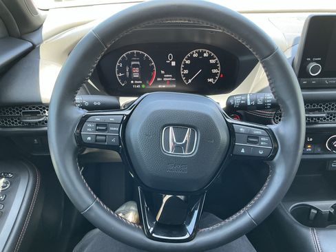 Used 2025 Honda HR-V Sport image 21