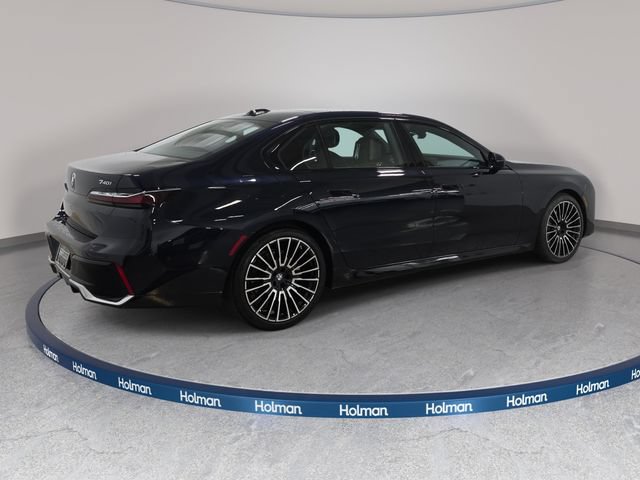 Certified 2026 BMW 740i xDrive AWD/4WD image 5