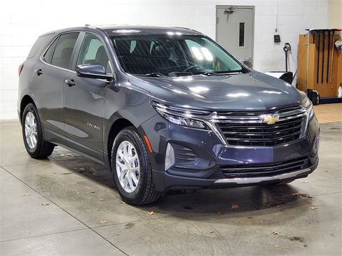 Certified 2022 Chevrolet Equinox LT image 3