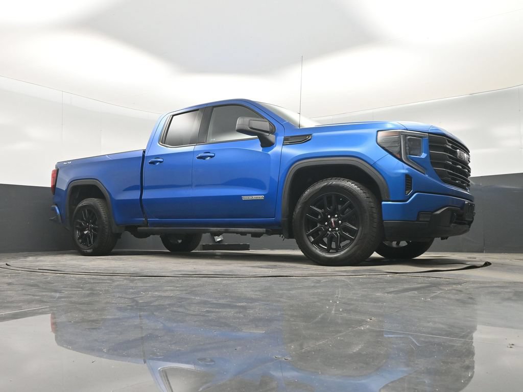 Used 2023 GMC Sierra 1500 Elevation AWD/4WD image 32