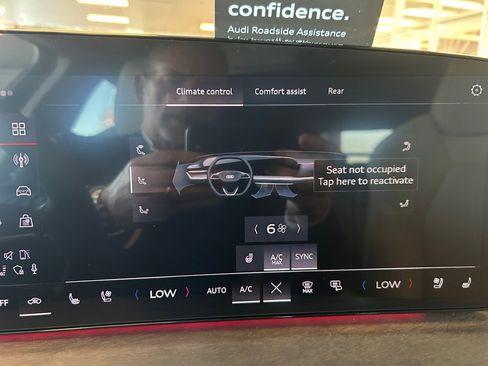 New 2025 Audi Q5 Prestige image 18