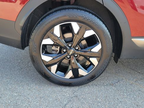 Used 2023 Kia Sportage X-Line w/ X-Line Premium Package AWD/4WD image 5