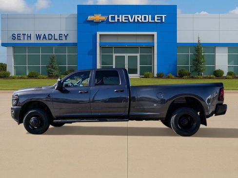Used 2025 RAM 3500 Tradesman AWD/4WD image 4