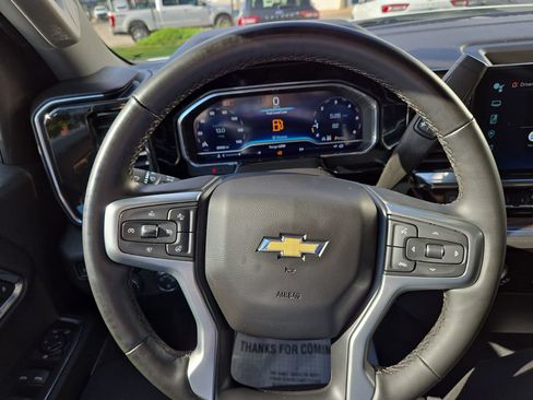 Used 2024 Chevrolet Silverado 1500 LT AWD/4WD image 18