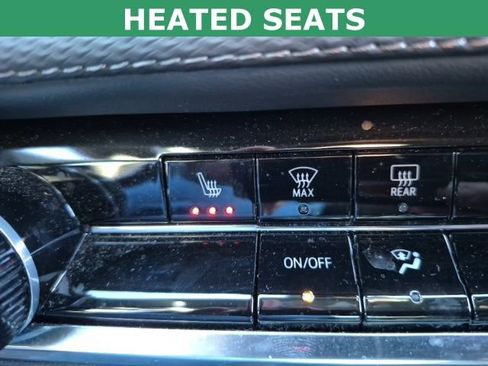 Used 2025 Chevrolet Equinox LT image 4