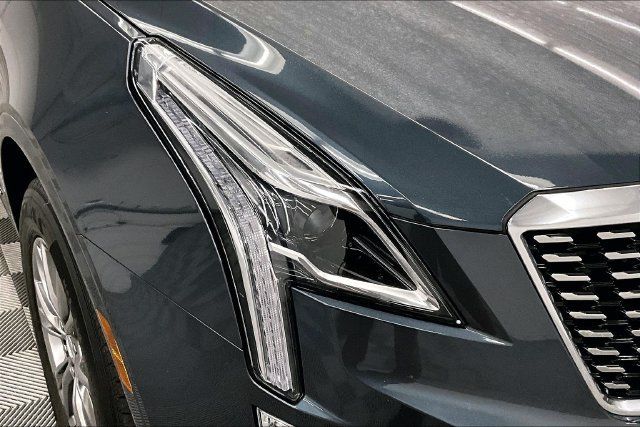 Used 2021 Cadillac XT5 Premium Luxury AWD/4WD image 35