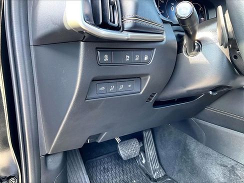 Used 2024 MAZDA CX-90 Plug-In Hybrid w/ Premium Plus image 30