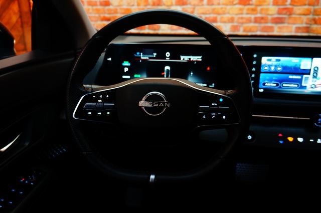 Certified 2023 Nissan Ariya FWD image 11