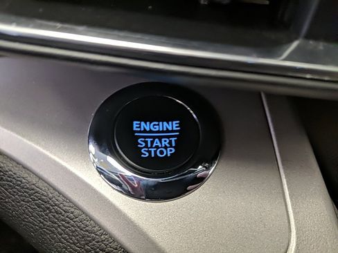 Certified 2023 Ford Explorer XLT w/ Equipment Group 202A image 22