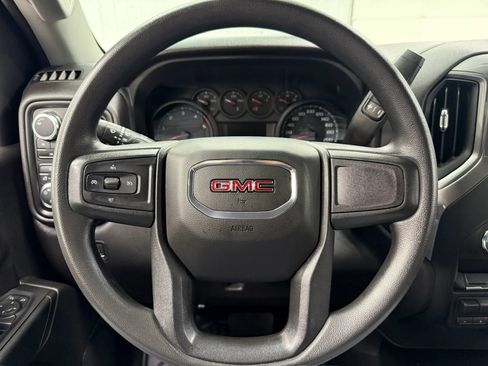 Used 2022 GMC Sierra 2500 Pro w/ Convenience Package AWD/4WD image 19