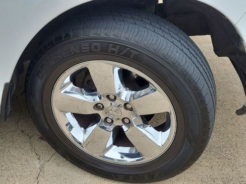Used 2018 RAM 1500 Express w/ Express Value Package RWD image 31