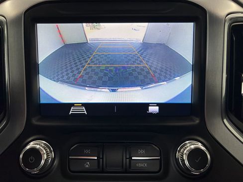 Used 2020 GMC Sierra 2500 SLE w/ SLE Convenience Package image 22