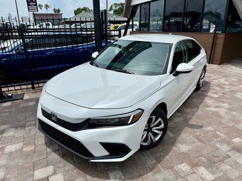 Used 2023 Honda Civic LX image 28