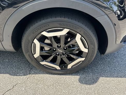 Used 2023 Kia Telluride S w/ S Sunroof Package FWD image 14