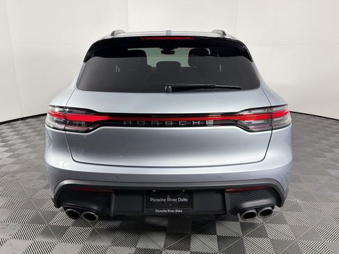 Used 2026 Porsche Macan AWD/4WD image 10