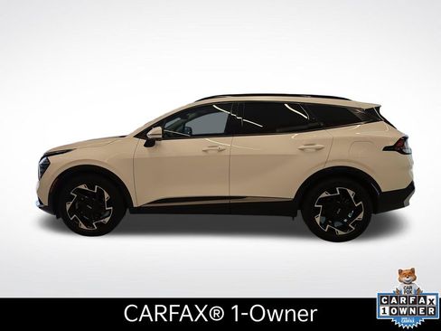 Certified 2024 Kia Sportage SX FWD image 2
