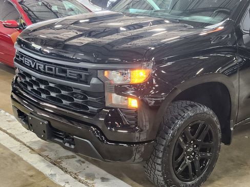 Used 2024 Chevrolet Silverado 1500 Custom Trail Boss w/ Midnight Edition AWD/4WD image 14