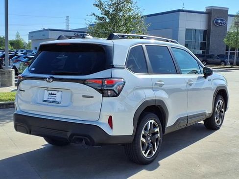 New 2026 Subaru Forester Touring AWD/4WD image 4