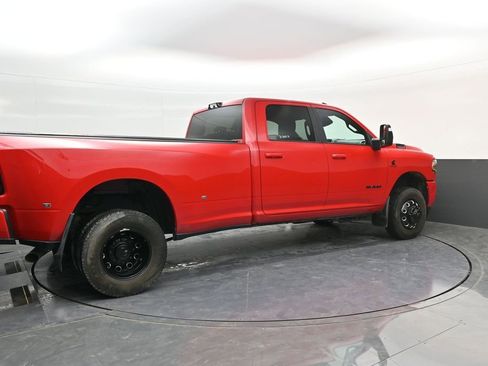 Used 2024 RAM 3500 Big Horn w/ Night Edition AWD/4WD image 8
