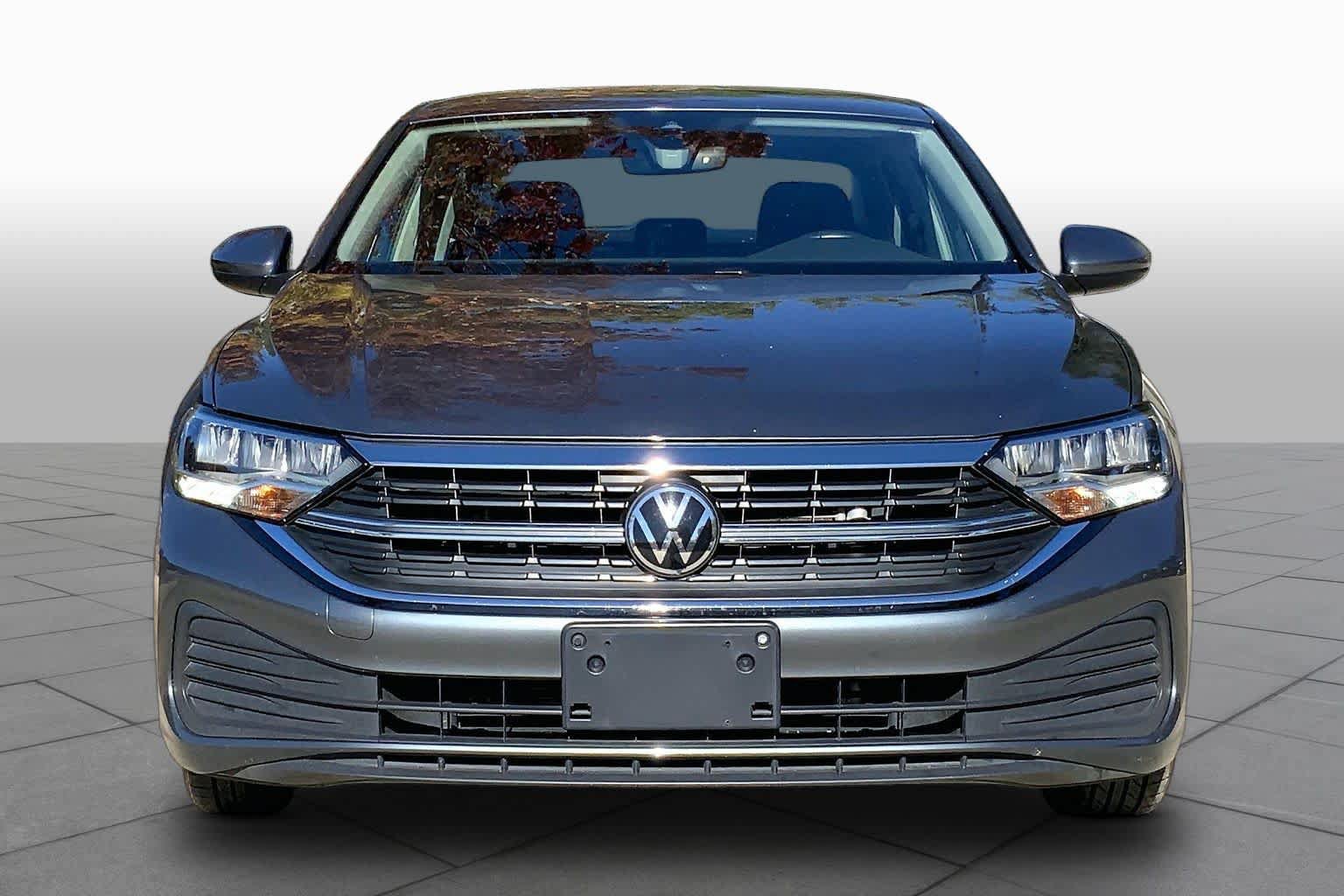 Used 2024 Volkswagen Jetta S FWD image 4