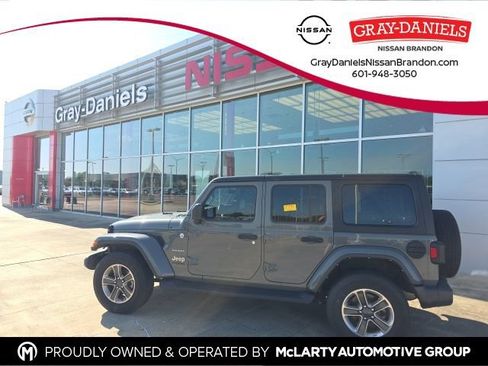 Used 2022 Jeep Wrangler Unlimited Sahara AWD/4WD image 1