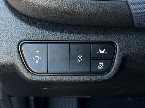 Used 2023 Kia Seltos S w/ Navigation Package image 22