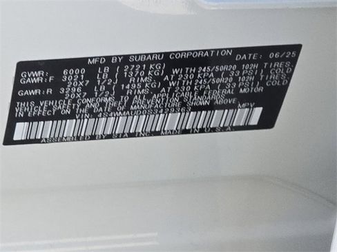 Certified 2025 Subaru Ascent Touring image 21