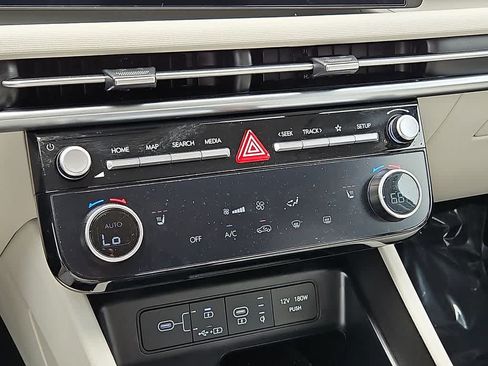 Certified 2025 Hyundai Tucson SEL FWD image 14