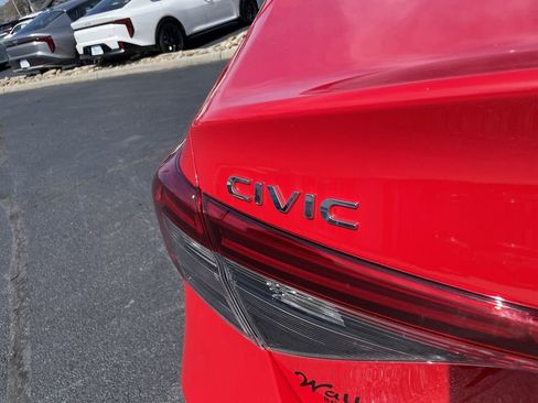 Used 2023 Honda Civic Sport image 7