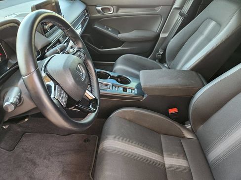 Used 2023 Honda Civic Sport image 12