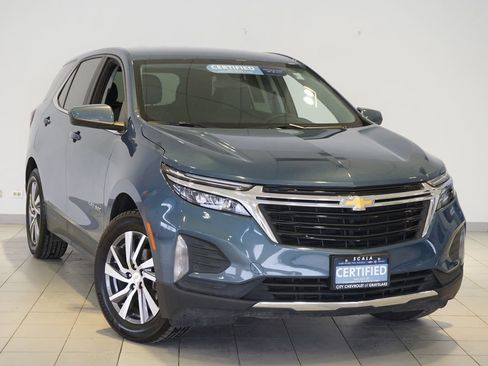 Certified 2024 Chevrolet Equinox LT w/ LPO, Floor Liner Package image 4