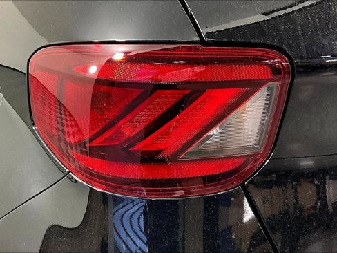 New 2026 Hyundai Venue SE FWD image 14