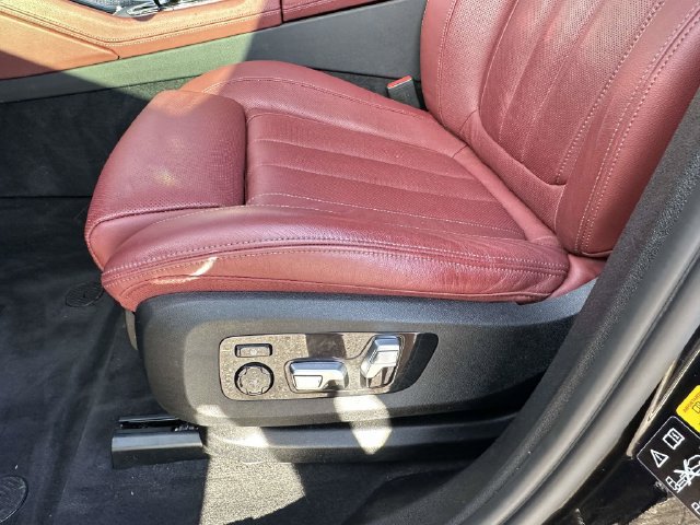 Used 2021 BMW X6 M50i w/ Executive Package AWD/4WD image 22