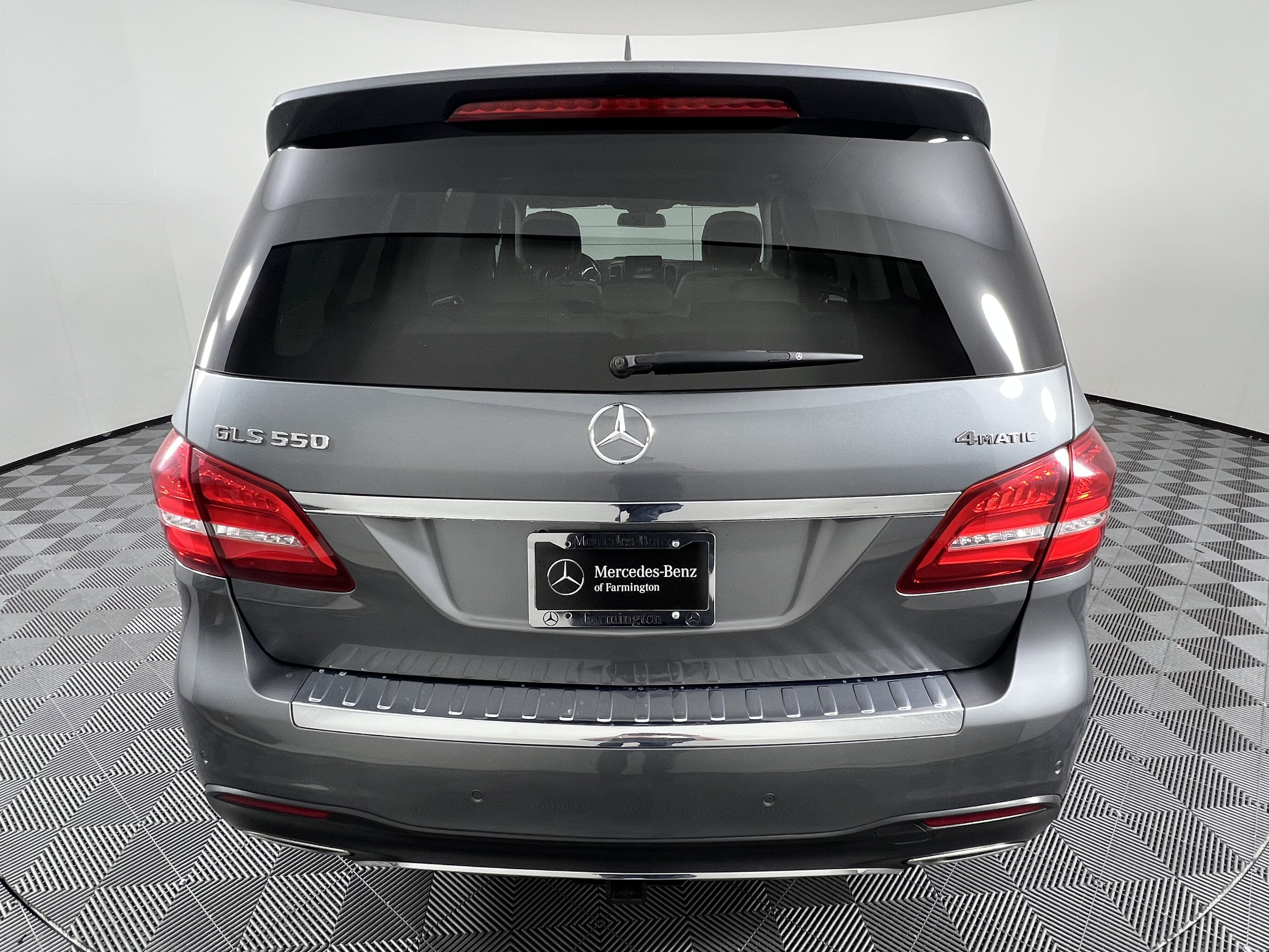 Used 2017 Mercedes-Benz GLS 550 4MATIC image 10
