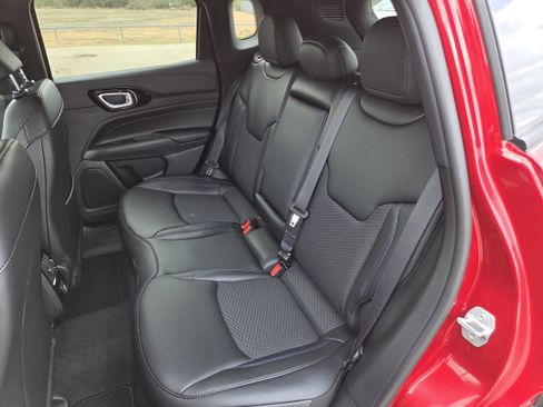 New 2026 Jeep Compass Latitude image 22