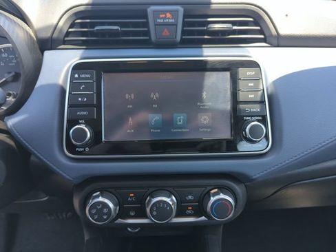 Certified 2023 Nissan Versa SV FWD image 37