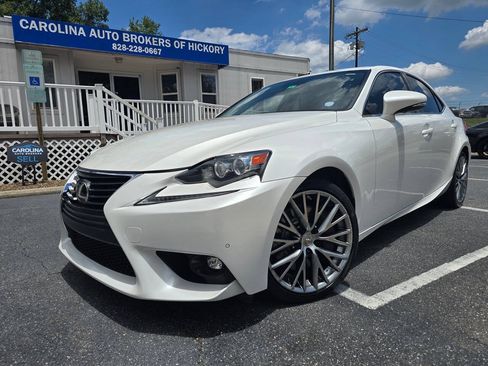 Used 2016 Lexus IS 200t w/ Navigation System Package RWD image 2