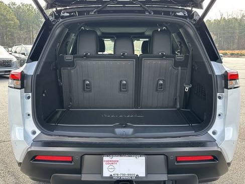 New 2026 Nissan Pathfinder Rock Creek w/ Rock Creek Premium Package AWD/4WD image 13