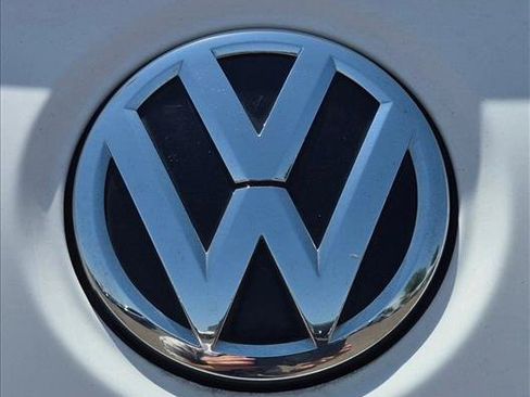 Used 2013 Volkswagen CC R-Line FWD image 30
