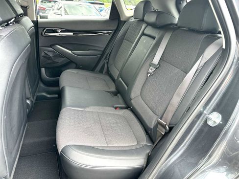 Used 2025 Kia Seltos S image 23