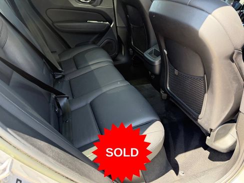 Certified 2023 Volvo XC60 B5 Plus w/ Protection Package Premier FWD image 32